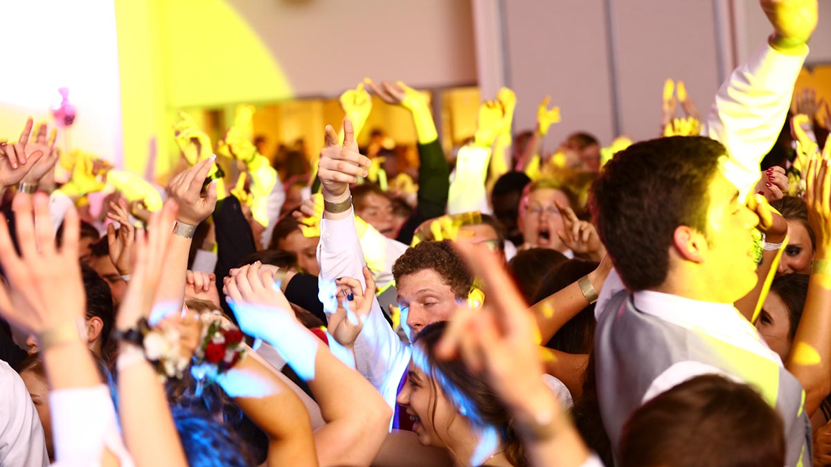 High School Prom DJ in Iowa