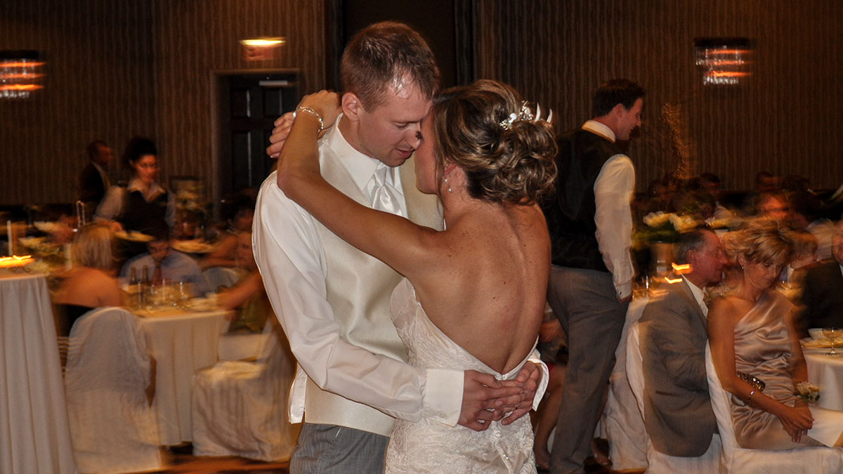 DJ at West Des Moines wedding